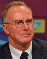 华体会官网-鲁梅尼格：拜仁还不该太确信能夺冠，之前2场丢5分的奢侈不再有了