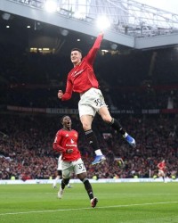 华体会官方网站-曼联一周双赛谢什科必首发！一特质征服更衣室，拉爵或放弃买前锋