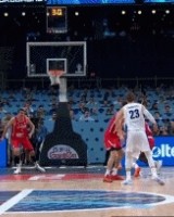 华体会官网-一黑到底？芬兰首节28-15领先格鲁吉亚13分 扬图宁命中压哨三分